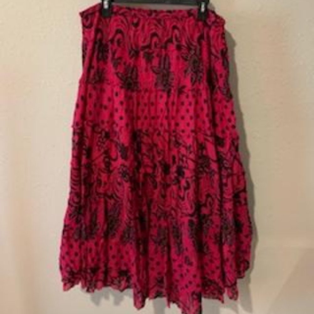 Maxi Skirt Floral Pink and Black